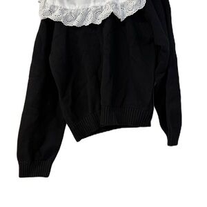 Black Off-the-Shoulder Sweater with White Collar and Long Sleeves. XL NWT